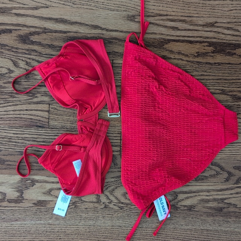 Old Navy Vibrant Red Bikini Set - Picture 4 of 4
